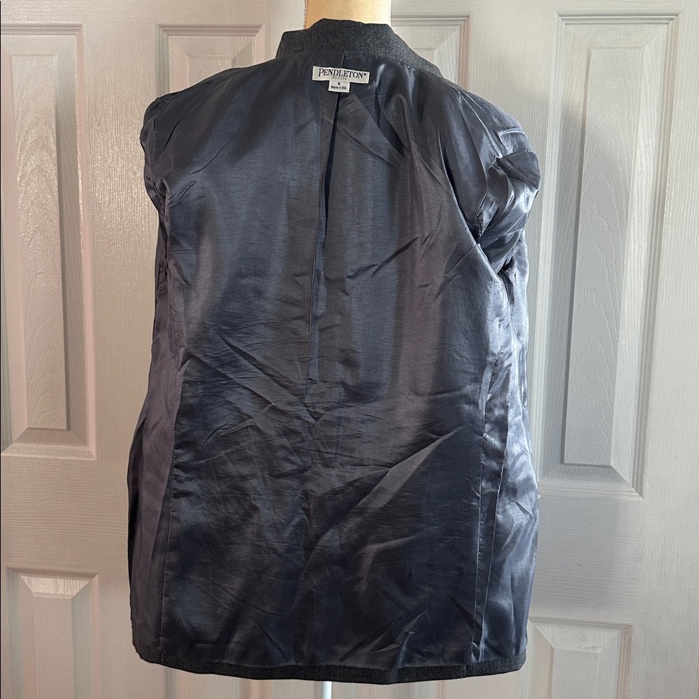 Pendleton Virgin Wool Gray Blazer Jacket Size 8 Petite - Picture 8 of 10